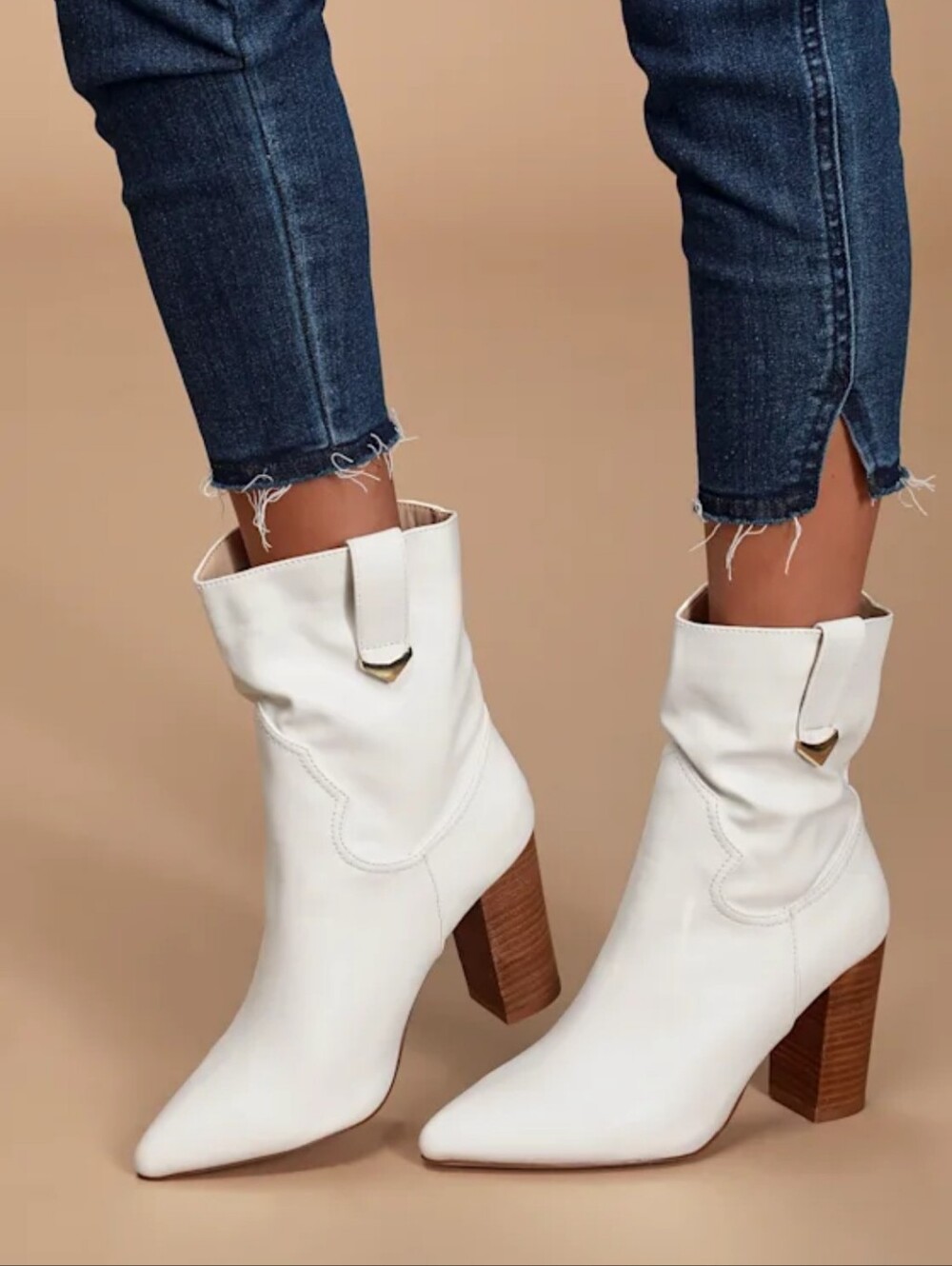 Lulus Taryne Winter White Ankle Booties Pointed Toe Boots Stacked Heels 7.5
